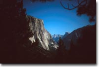 Yosemite Valley at 11pm (#200105050329)